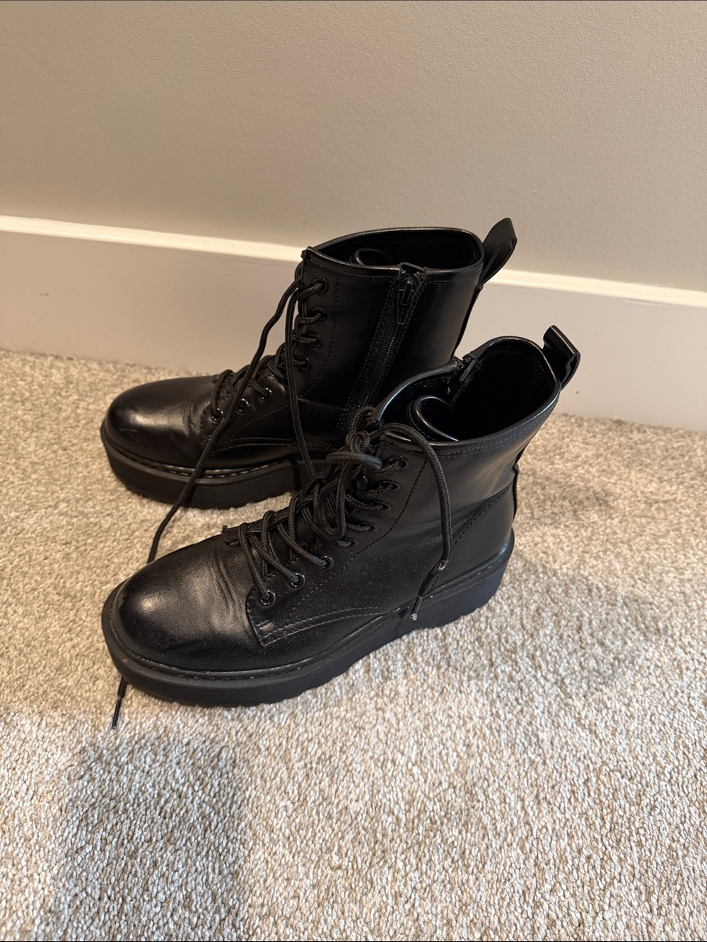 Women's Black Lace-Up Combat Boots with Side Zipper